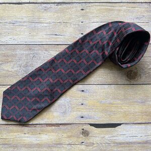 Haggar Mens Silk Necktie Black Red Geometric Plaid Check‎ Hand Made Formal Tie